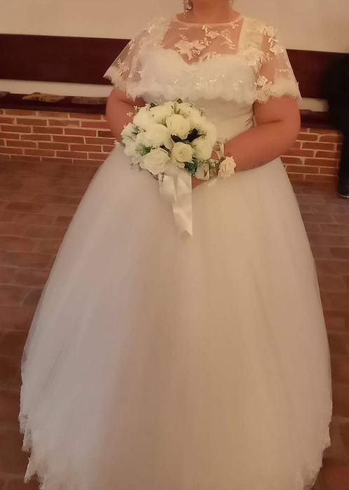 Rochie de mireasa xxxl