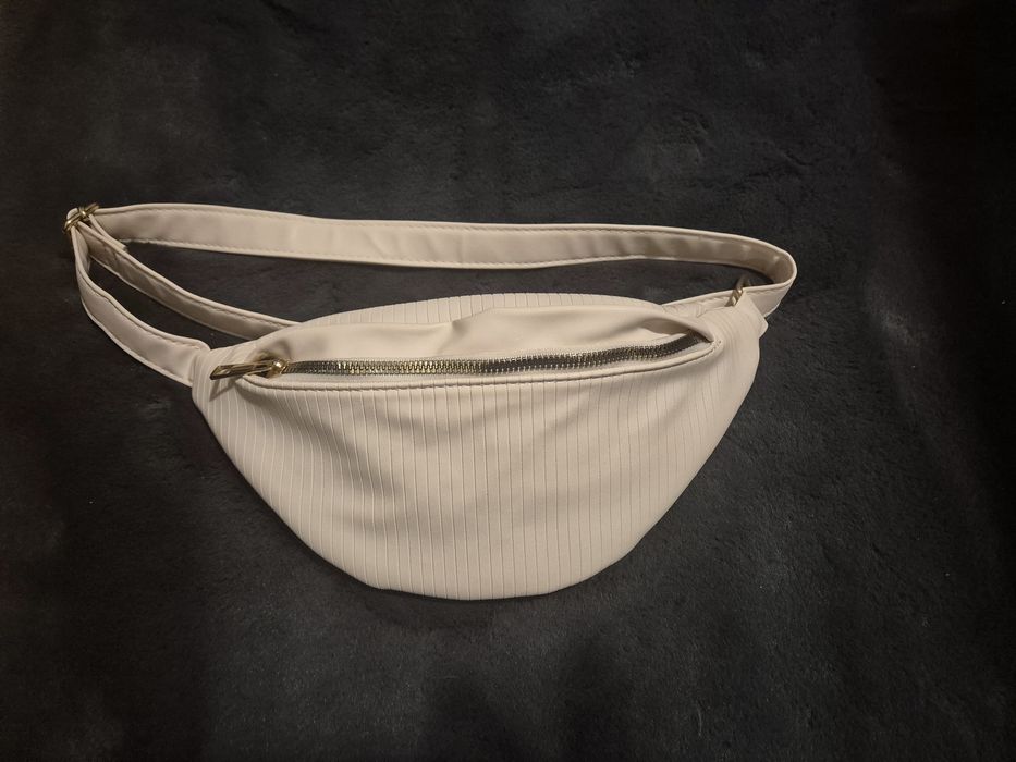 Borseta piele ecologica