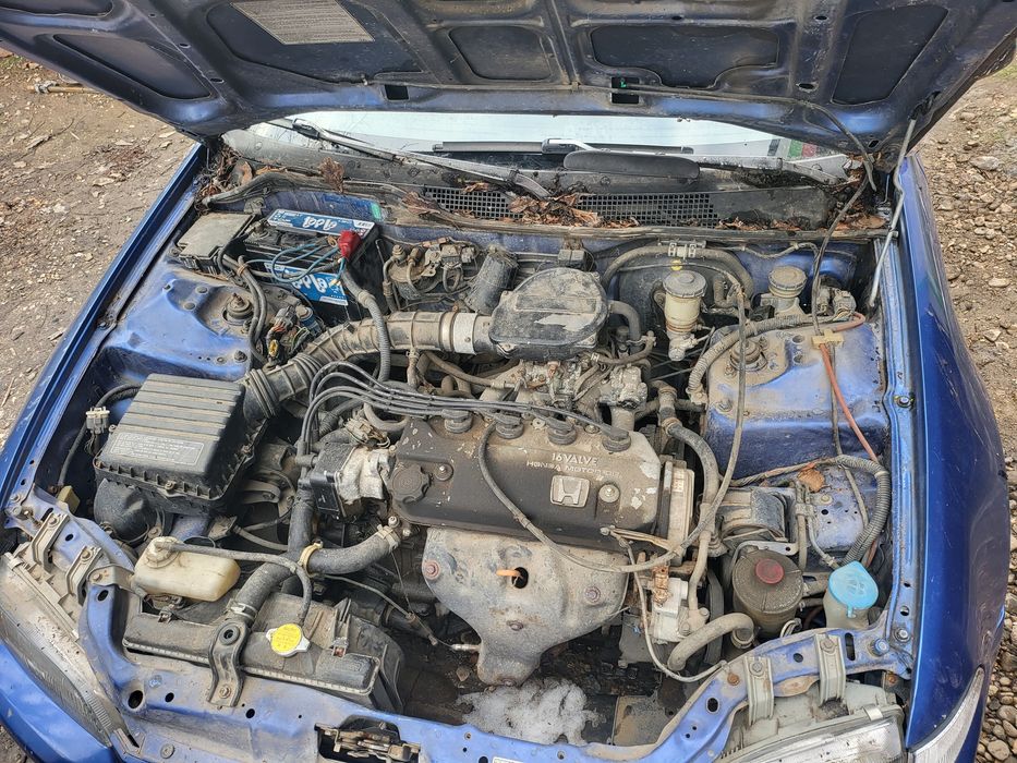 Хонда Сивик 5   1.5 бензин САМО НА ЧАСТИ