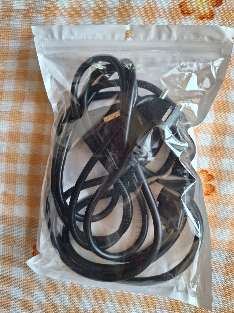 Монитор 32" Philips BDM3270QP