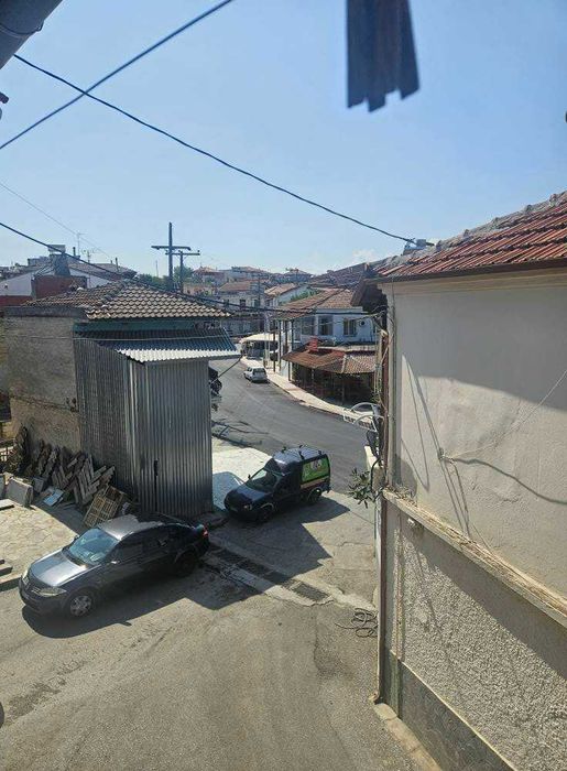 Двуетажна къща в Дрависко