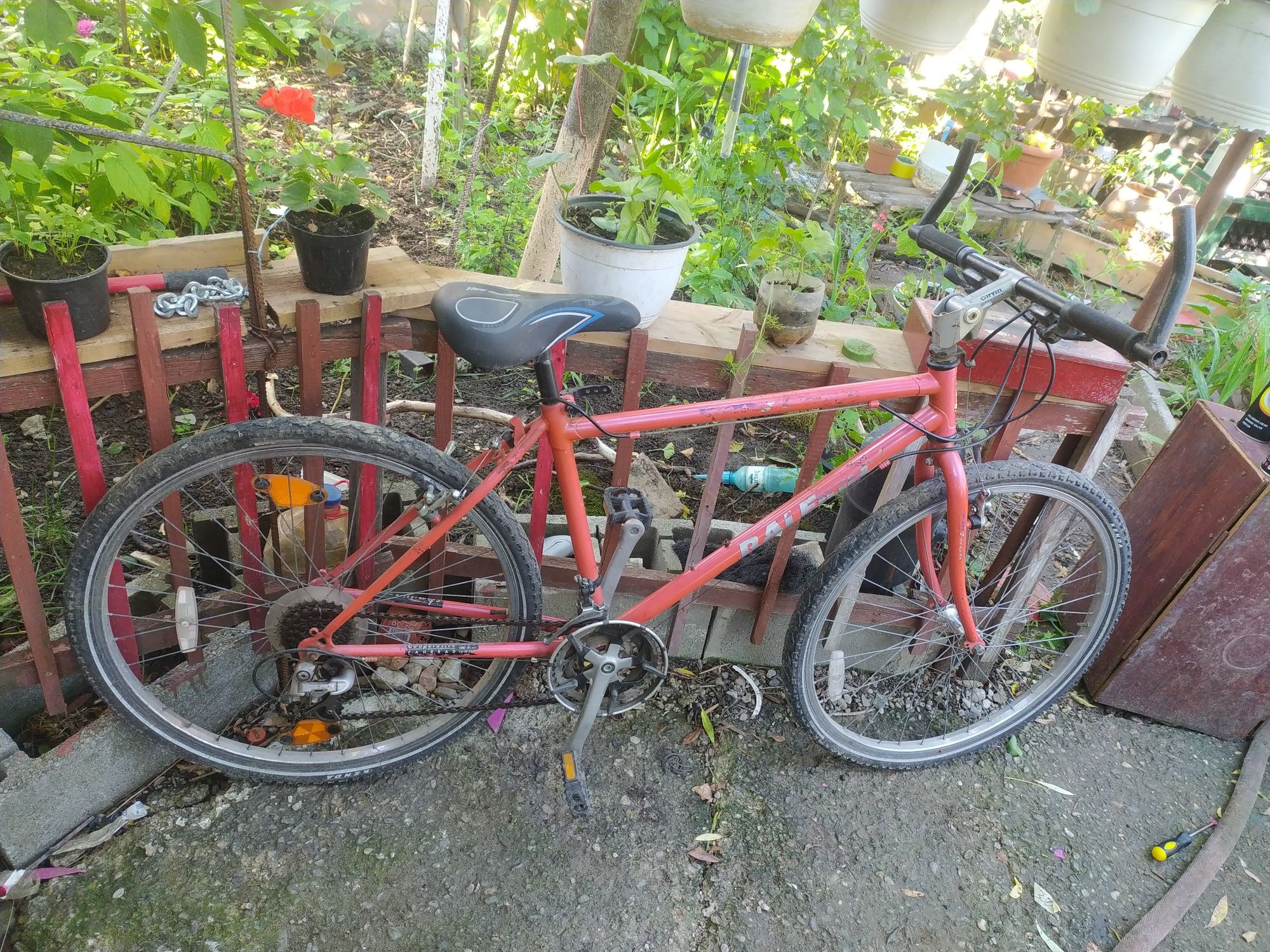 Biciclete adulti , 26 " stare buna de funcționare ,echipare schimano.