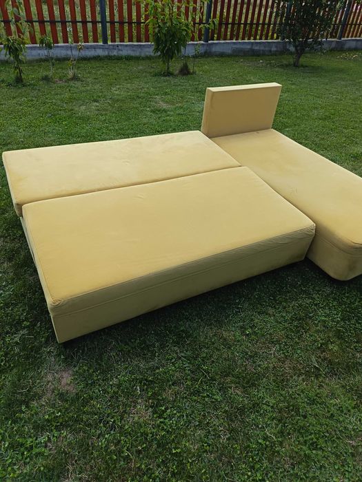 Canapea/Coltar de vanzare extensibil si cu lada de depozitare