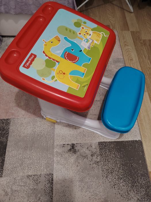 Детско бюро Fisher price