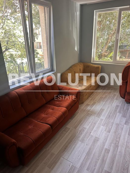 Дава се под наем Тристаен апартамент в Варна, Цветен квартал - 65 кв.м за 375 € - Снимка #5