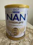 Vand o cutie de lapte praf Nan Supreme pro 1