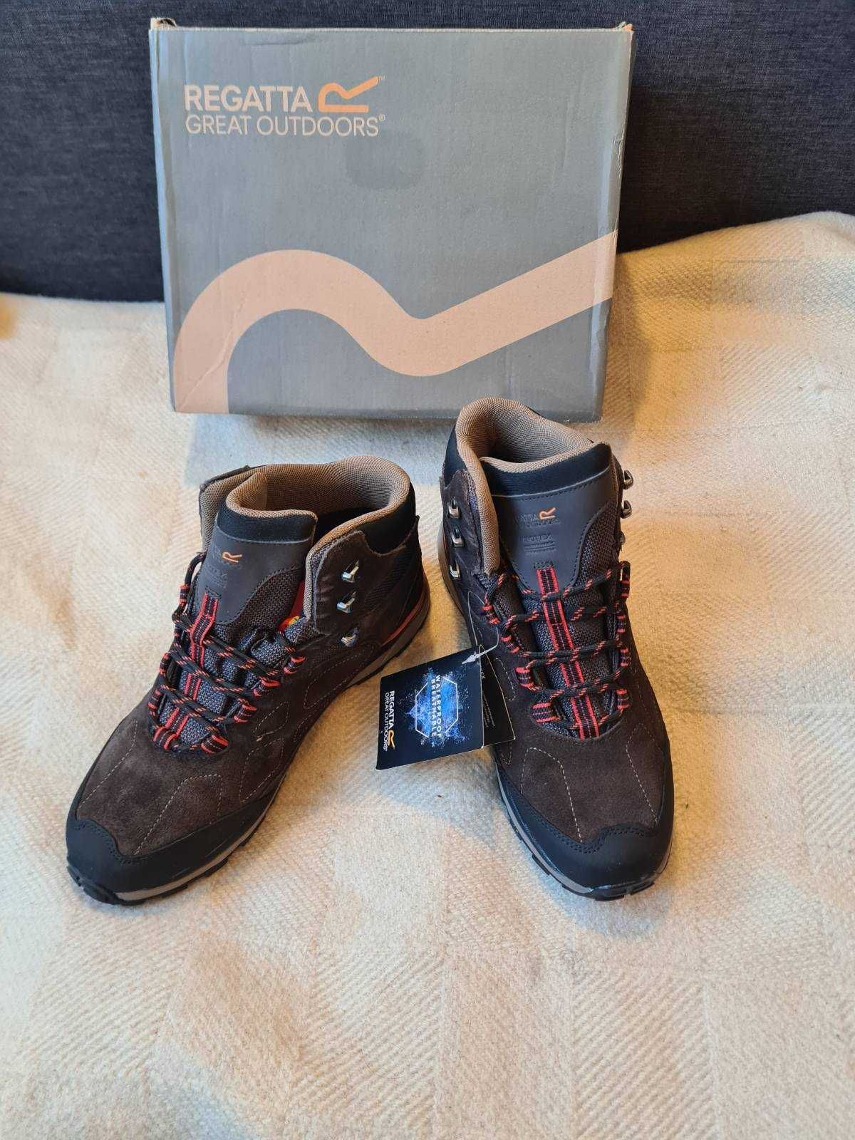 Туристически обувки Regatta Samaris Suede