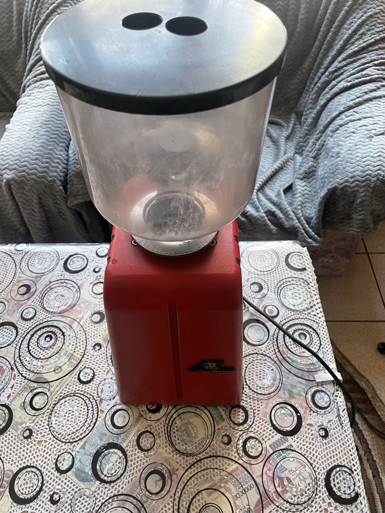 Кафемелачка La San Marco SM 90 T
