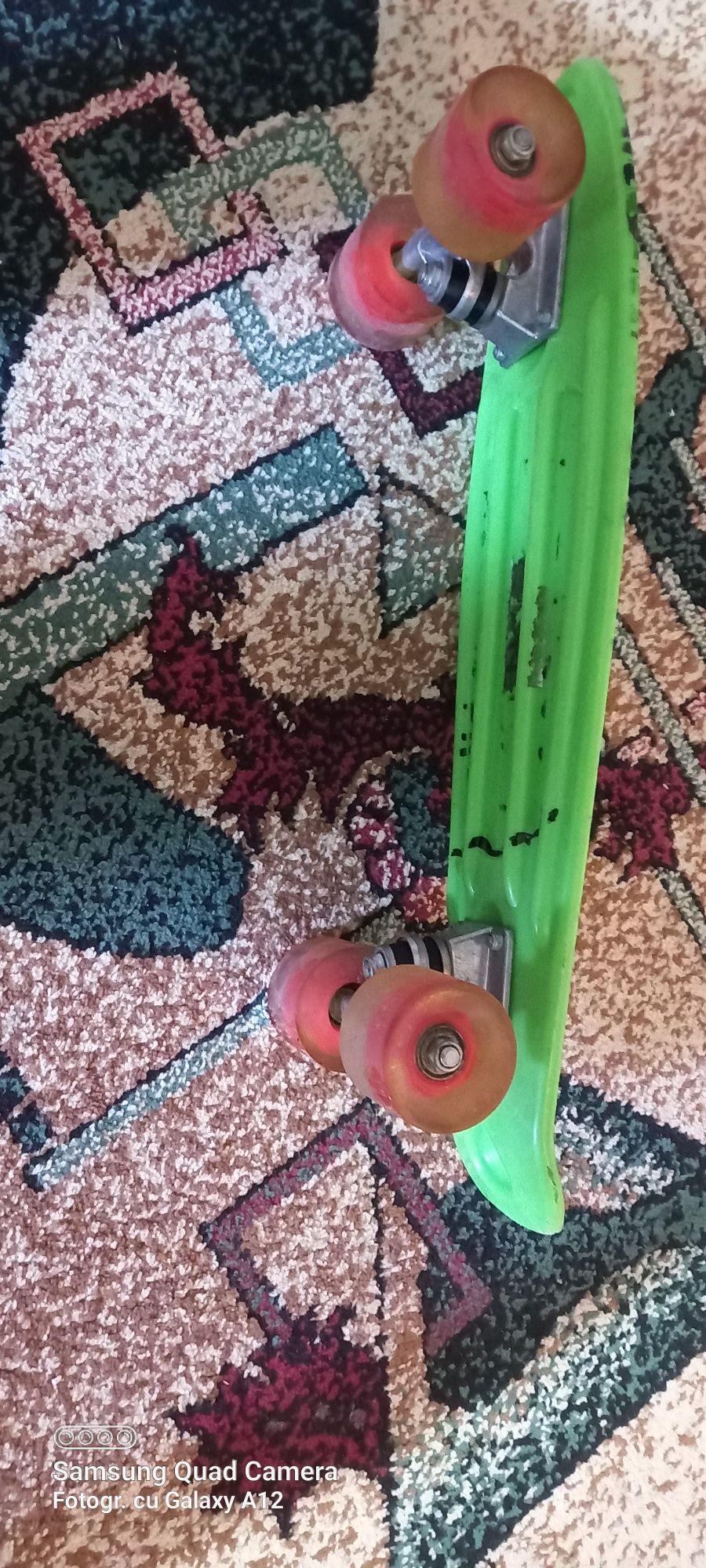 Vând penny board