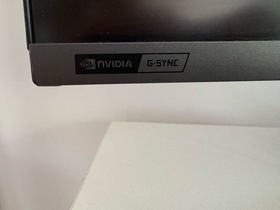 Monitor Samsung Odyssey 240hz 27inch