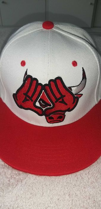 Шапки с права козирка nike,Jordan,quicksilver,Adidas,Chicago Bulls,