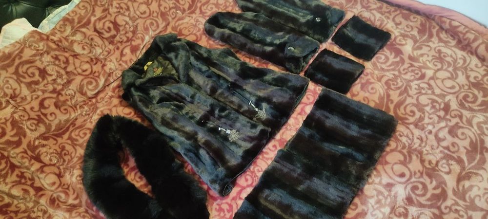 Женская одежда Шуба