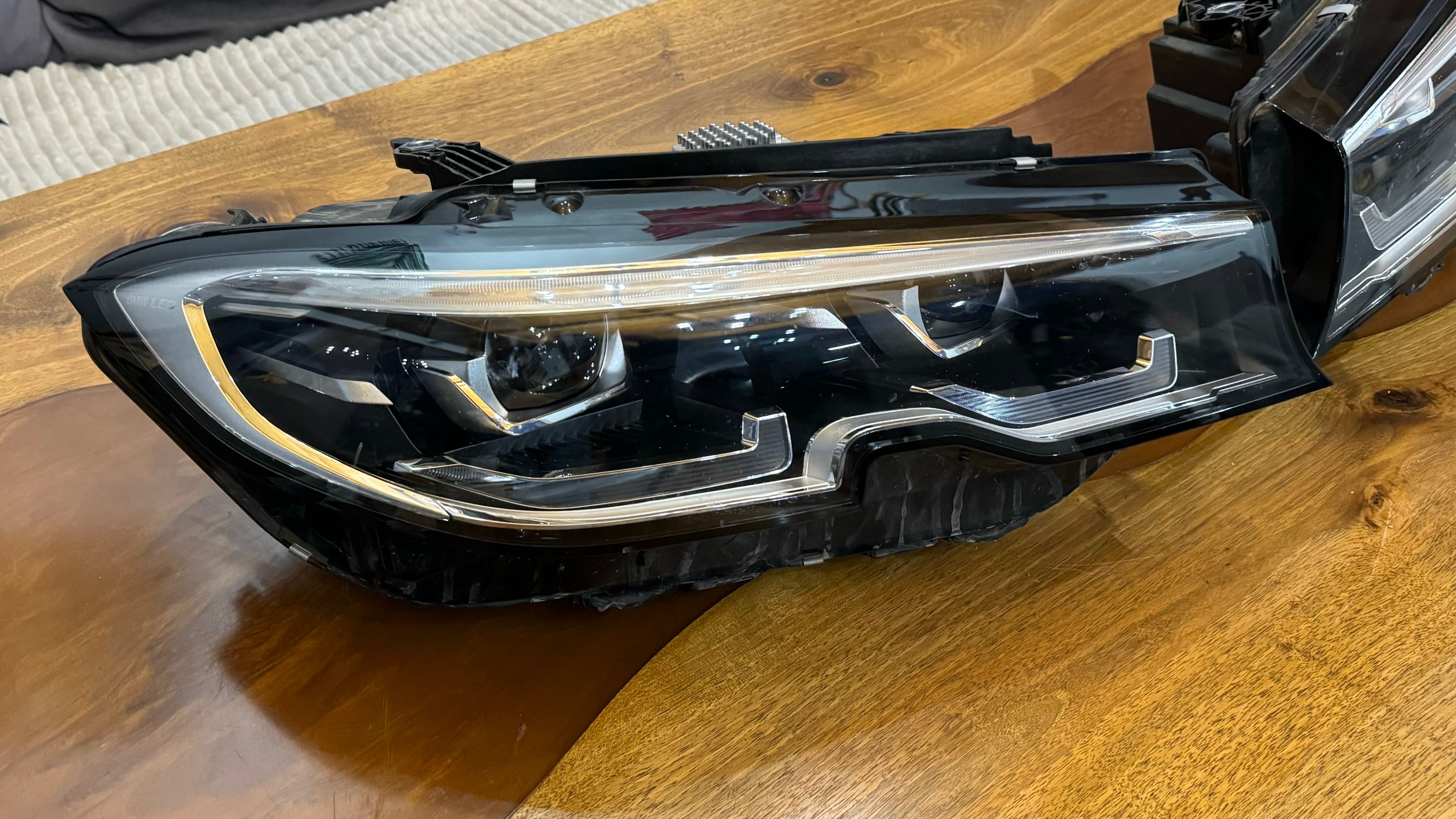 Оригинални Full LED фарове + модули за BMW G20