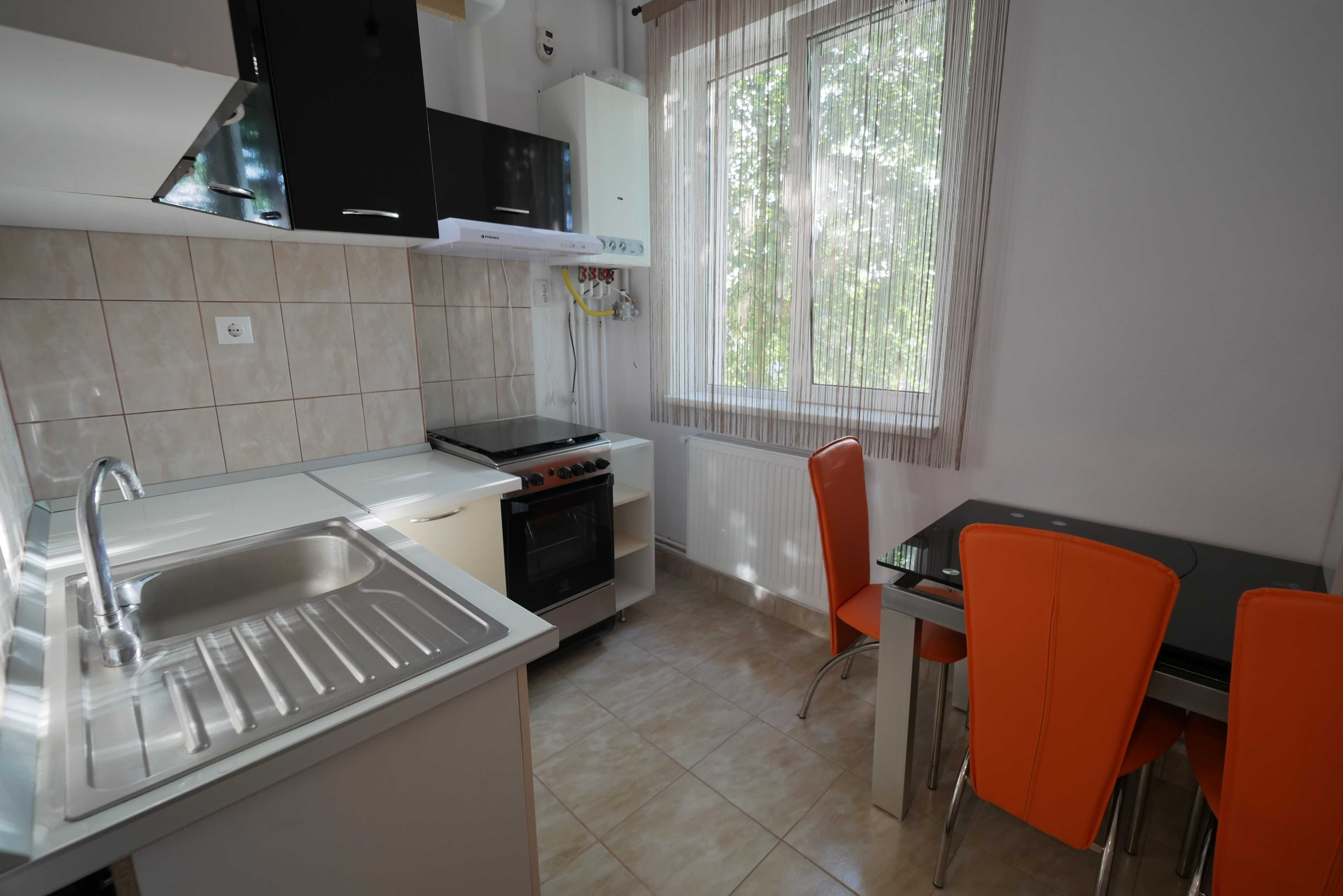 Vand garsoniera, Mihai Viteazu, 300m de pta Aurel Vlaicu, CENTRAL
