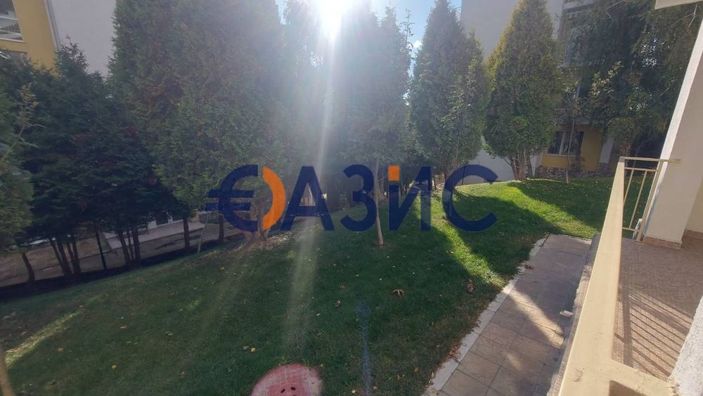 Продава се Едностаен апартамент в Свети Влас - 42 кв.м за 1334 €/кв.м - Снимка #11