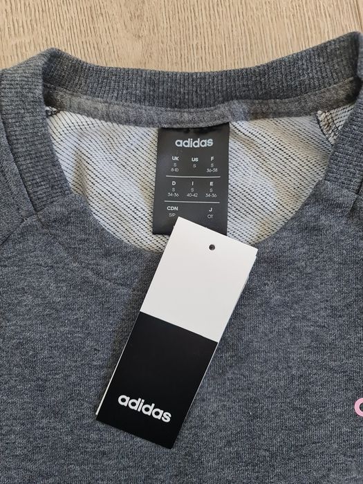 Bluza Adidas S- noua cu eticheta