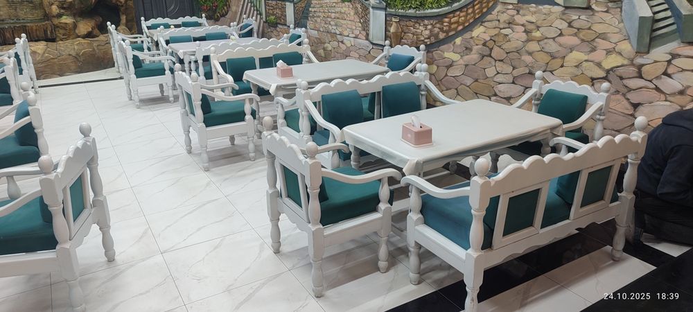 Ассалому алейкум 10 канпилект юмшок 6 кишилик диванчалар сотилади.