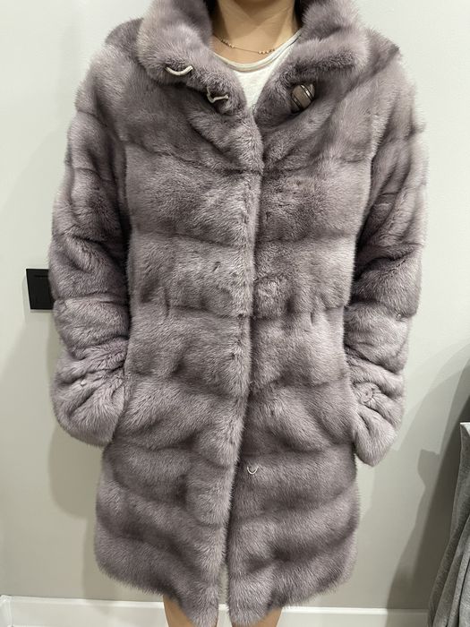 Продам норкавую шубу