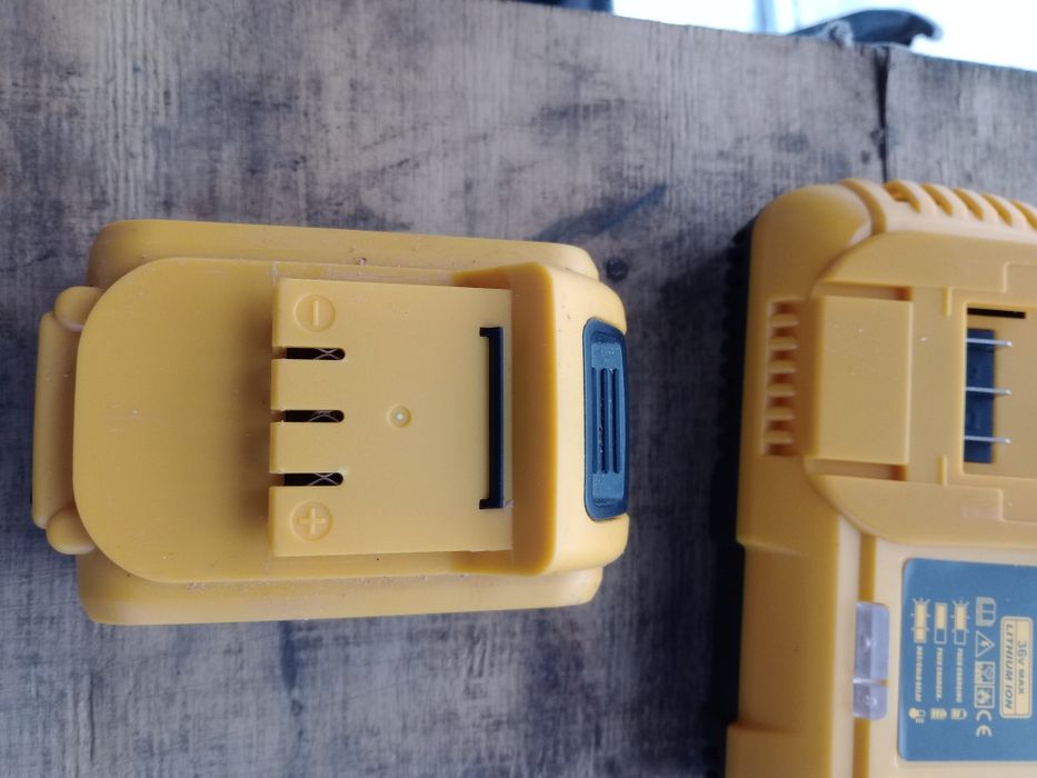 Ръчена  аклуматорна резачка за части