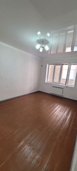 Урганч шахри марказида 2хонали квартира сотилади.