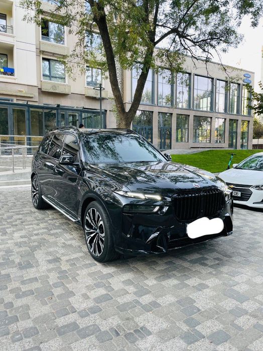 Продается BMW X7 40I