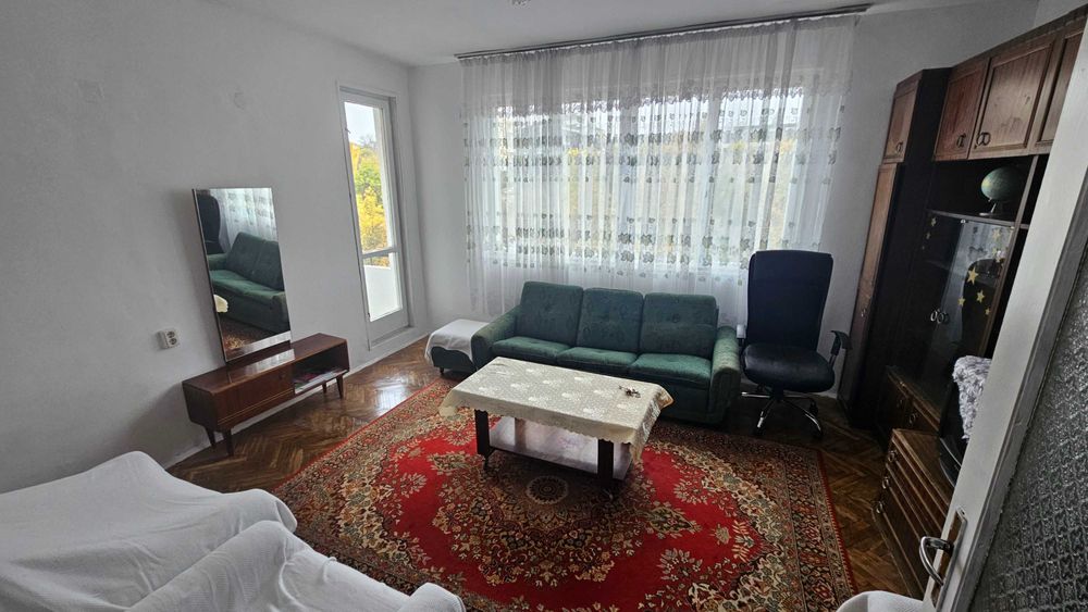 2077 - Продава се двустаен апартамент в центъра на града!