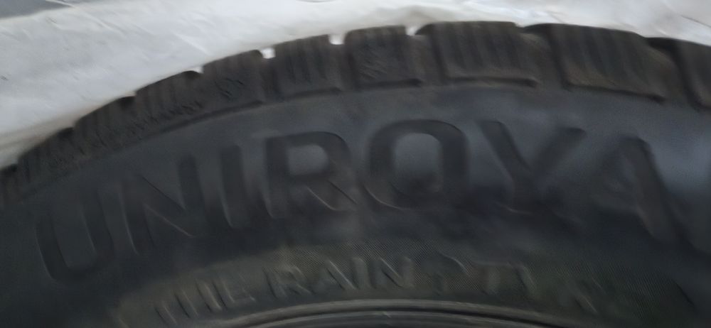 195/65/15 uniroyal winterexpert dot 2422  6.59 mm протектор 4 броя
