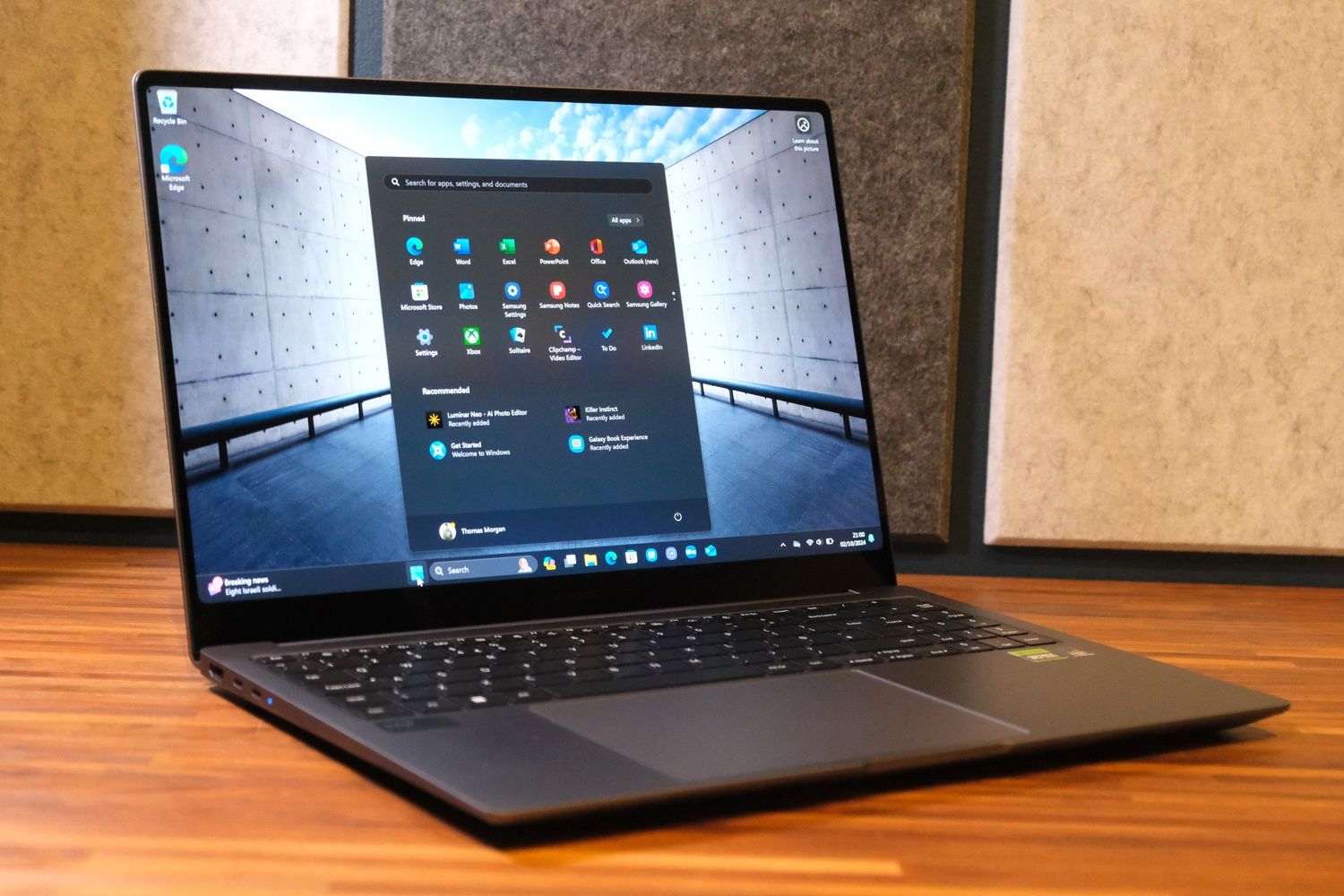 Samsung Galaxy Book4 ultra