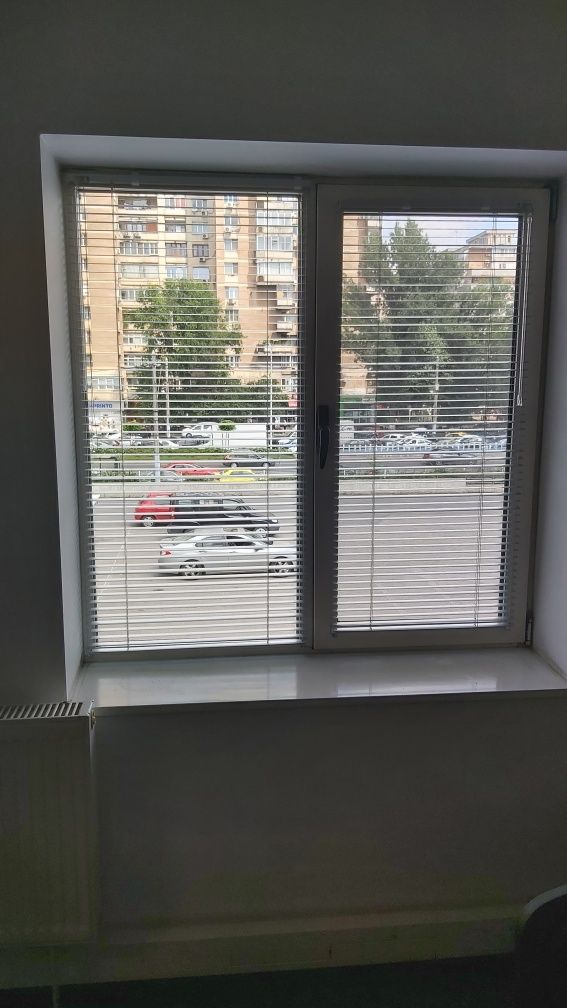 Jaluzele orizontale aluminiu