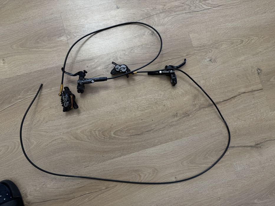 Set frane Shimano SAINT BR-M820-B