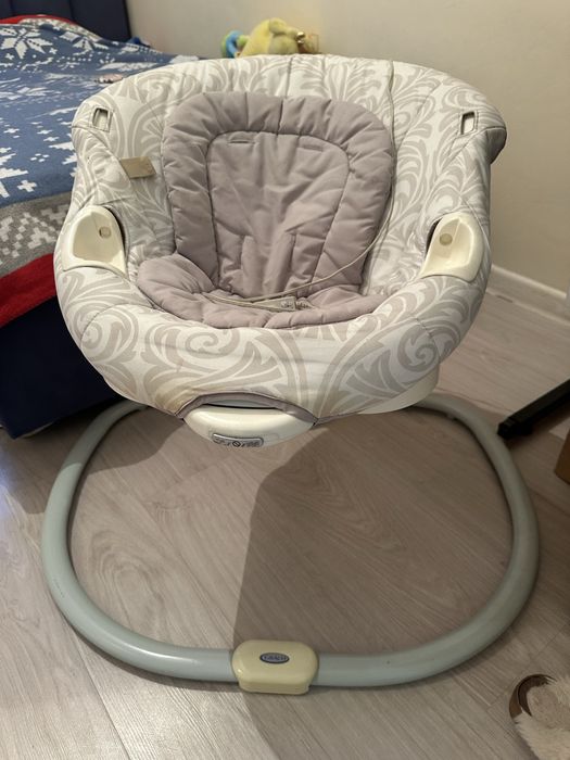 Кресло-качалка Graco Sweetpeace