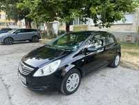 Opel Corsa 1.2 бензин +4 зимни гуми