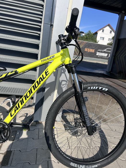 Bicicleta full suspension