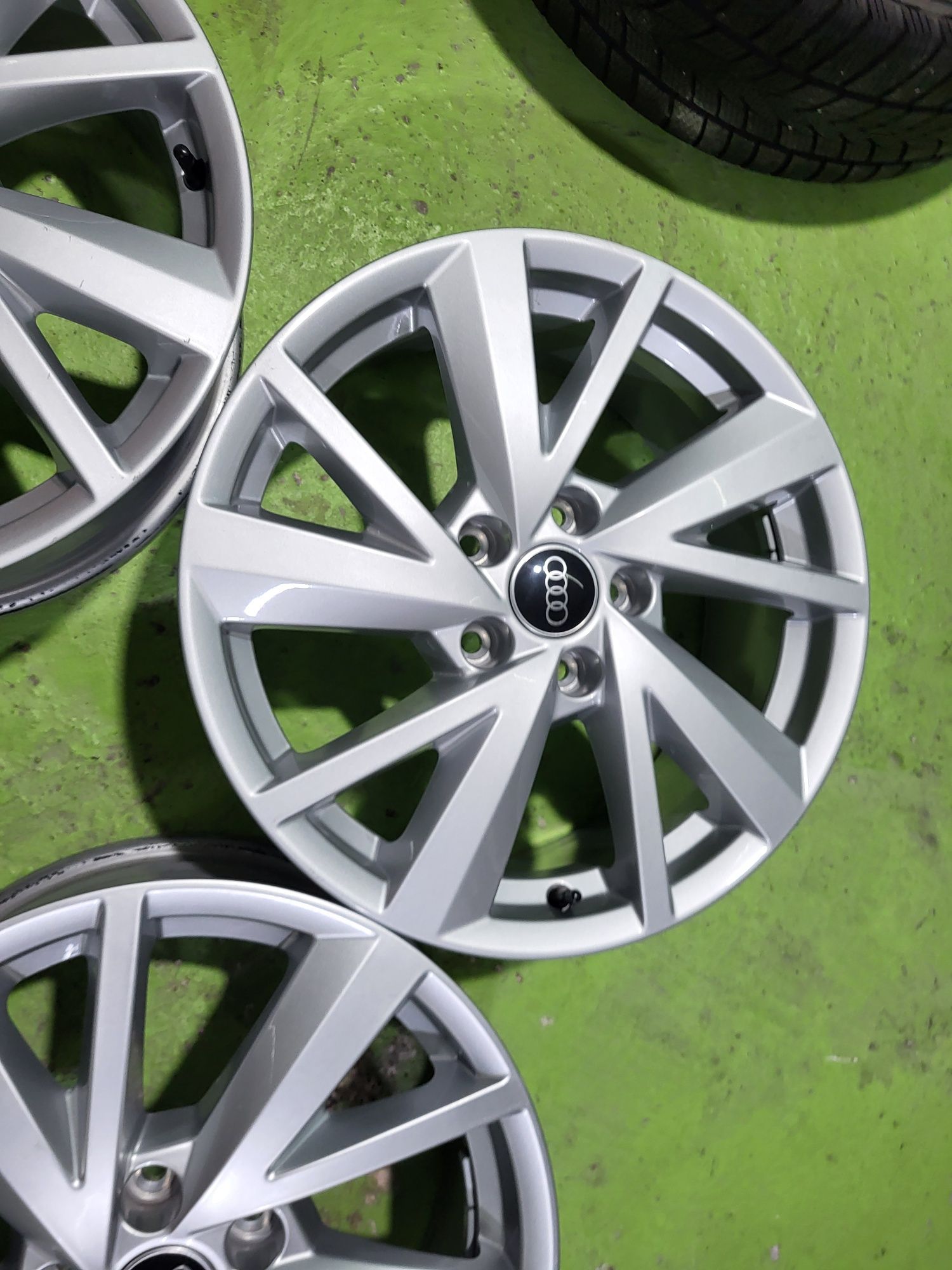 17 5x112 Audi Vw Skoda лети джанти 5х112