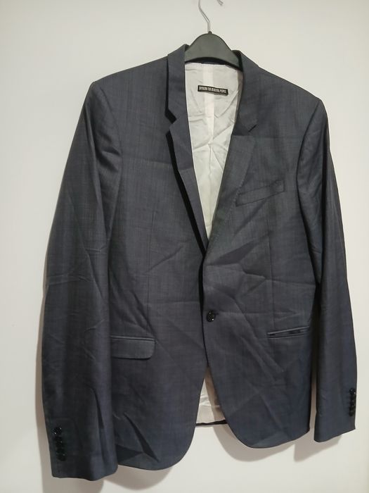 Sacou stofa bleumarin barbati marimea 50-52 sau XL in stare perfecta.