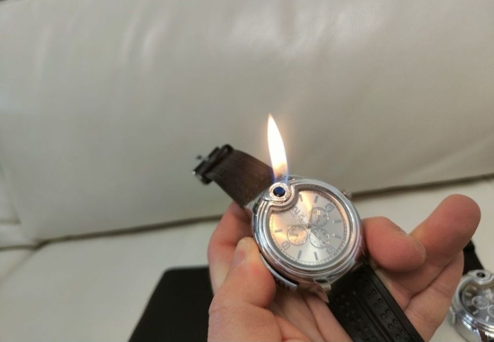 Ceas Bărbați cu bricheta / cadran alb sau negru