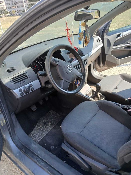 Opel Astra H 1.6 Station Wagon Din 2006 Benzina