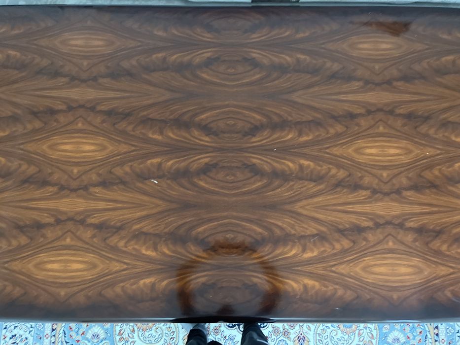 Продается гостевой стол