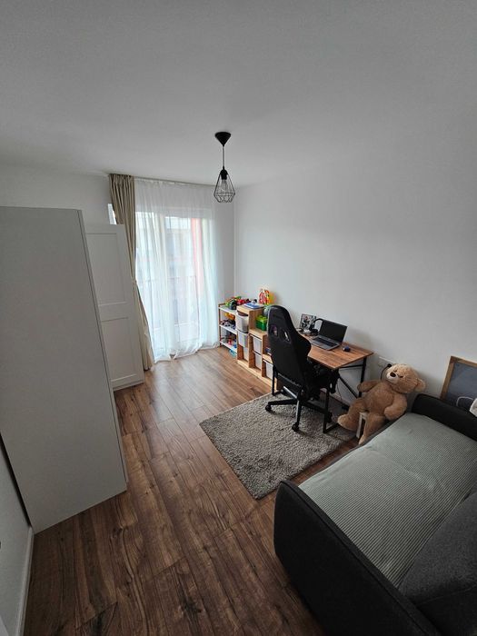 Apartament 3 camere Abatorului 2 bai 1 bucatarie 2 logii  FARA AGENTII