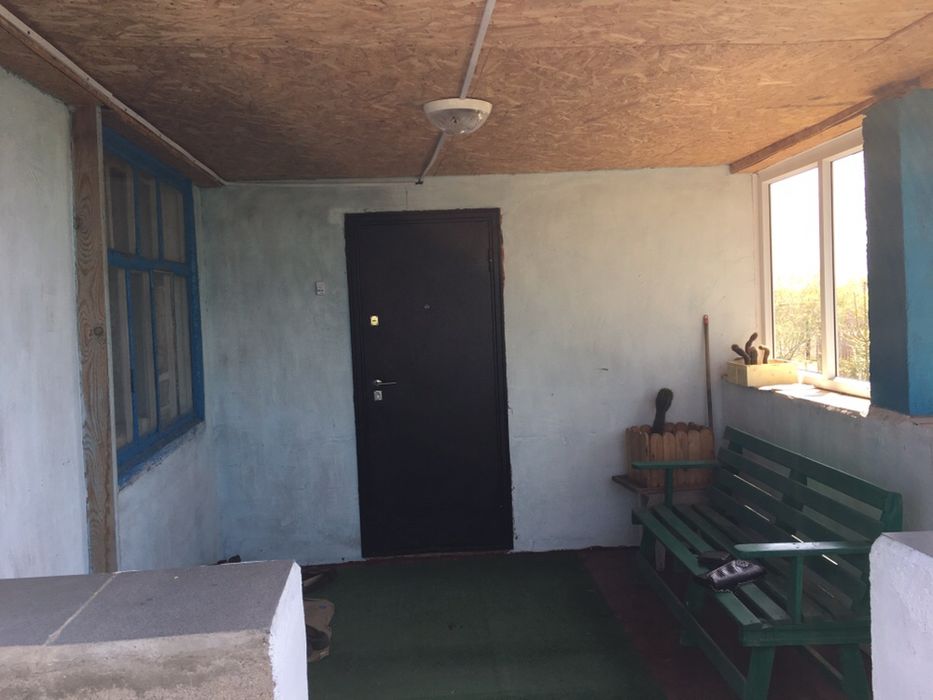 Дом с земельным участком