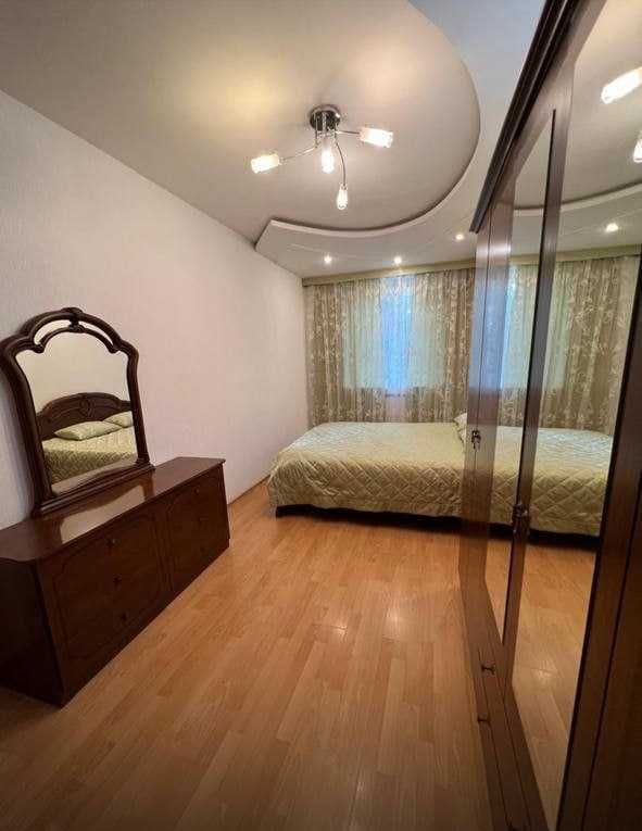 3ком/3этаж/4этажей -  Ц1, Гоголь 80кв