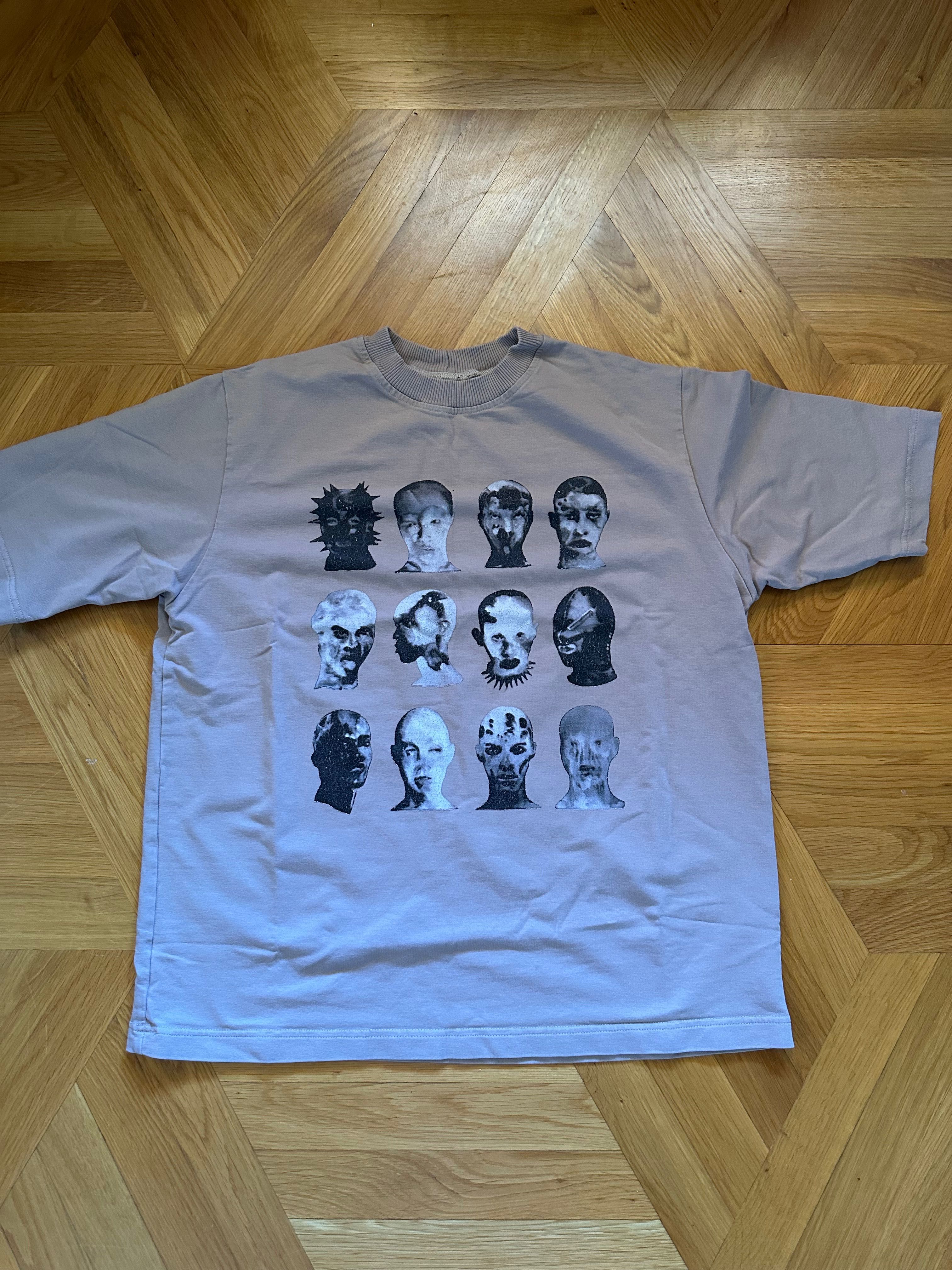 Vlone & Dark studios Тениски