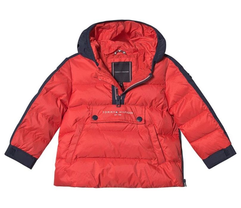 НОВО ! Яке Tommy Hilfiger unisex!