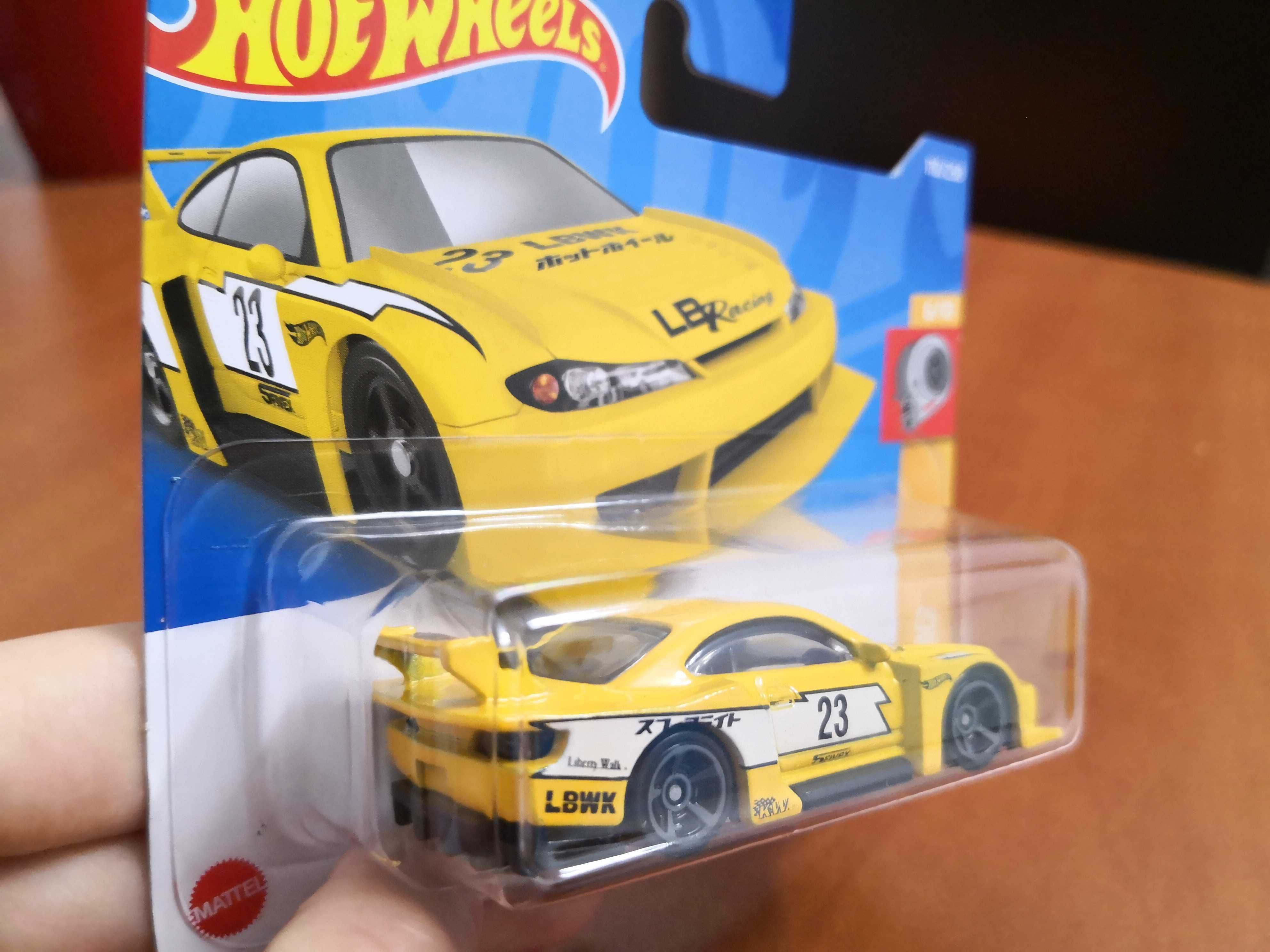 Hot Wheels Nissan Silvia S15 от 2022