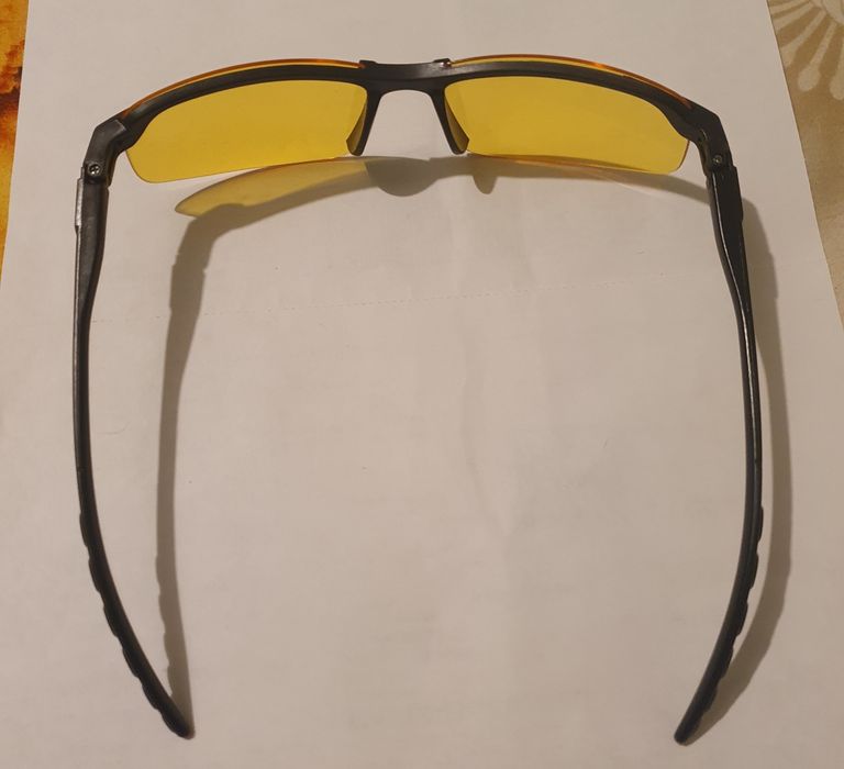 Ochelari sofer de noapte