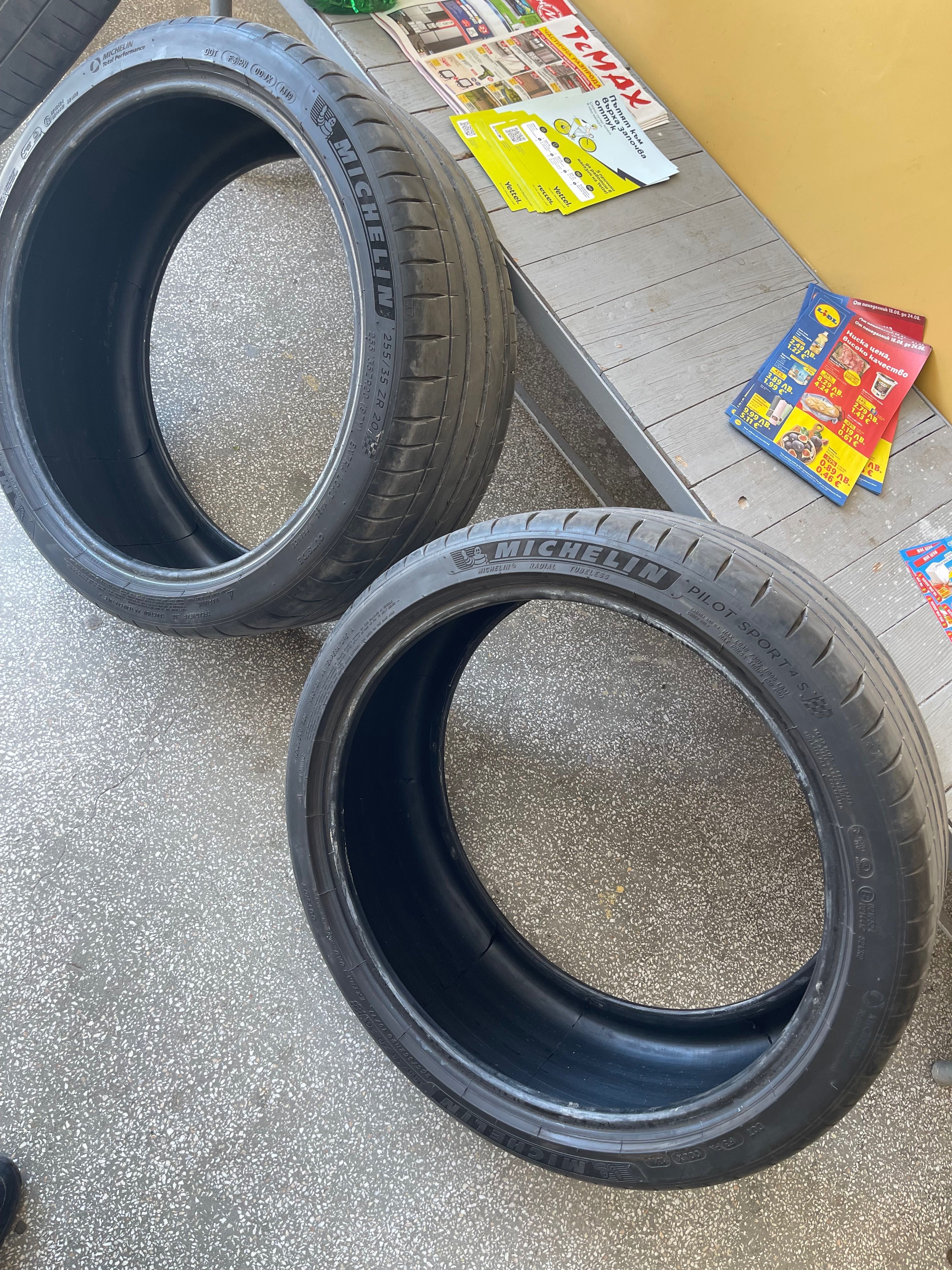 Гуми Michelin Pilot Sport 4s  255/35/20 2бр