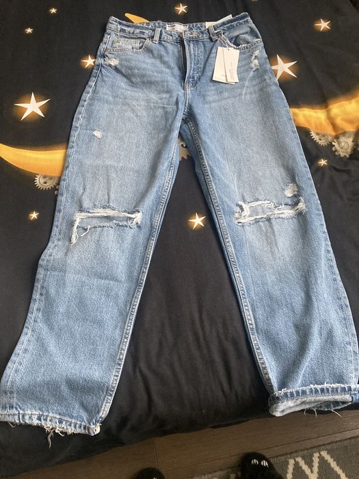 Blugi Bershka mom fit ,marimea 38