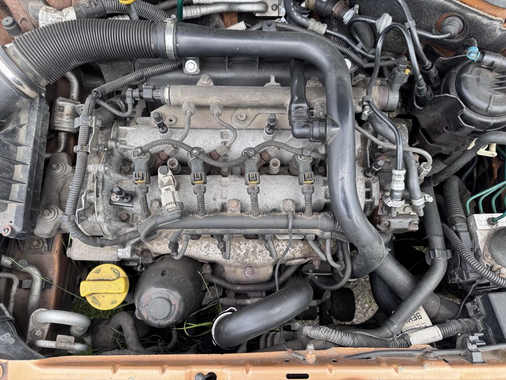 Opel Corsa C 1.3cdti 70hp 2005г На Части