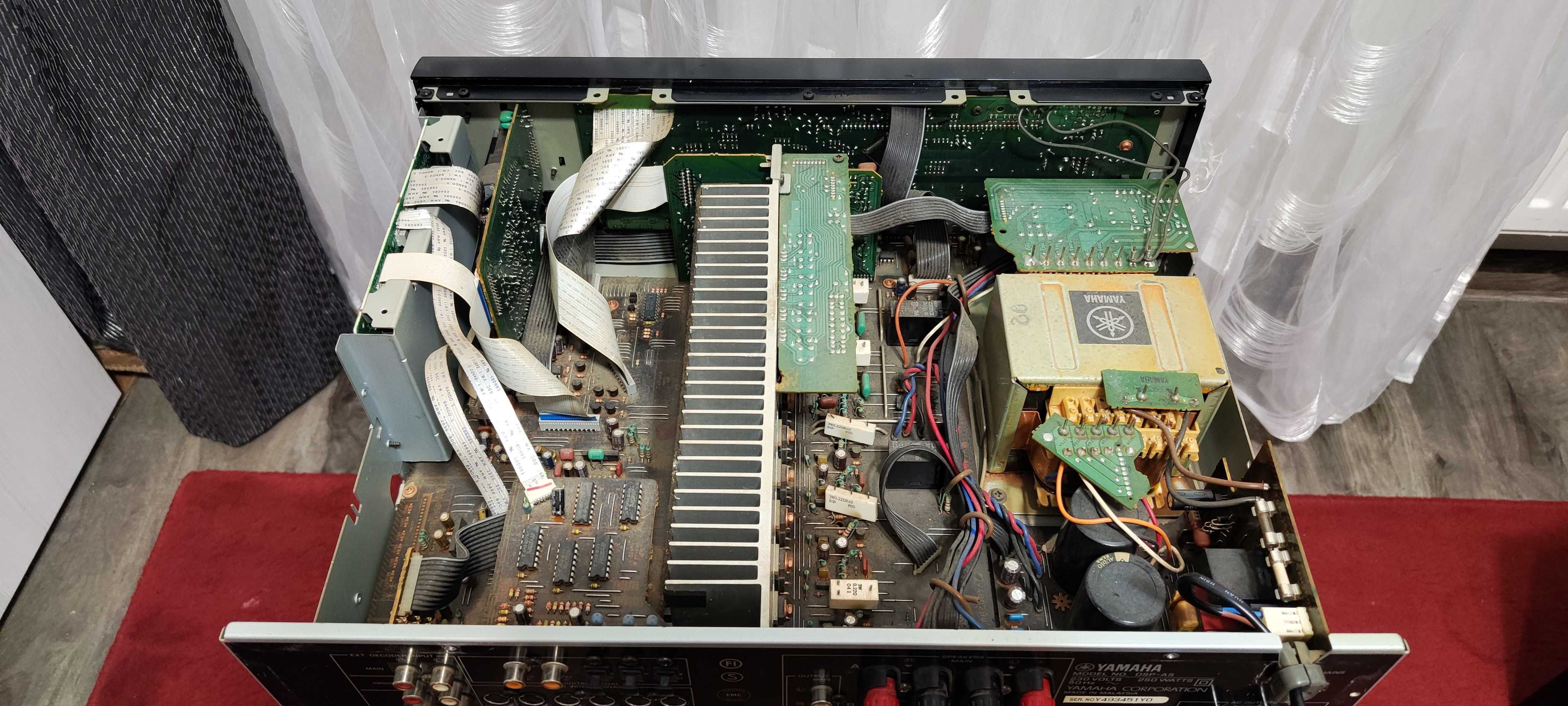 Amplificator Audio DEFECT Yamaha DSP-A5 Statie Amplituner