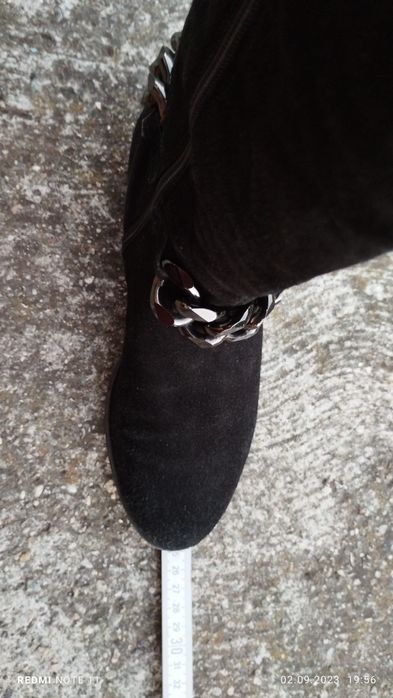 Cizme piele întoarsă , mărimea 35